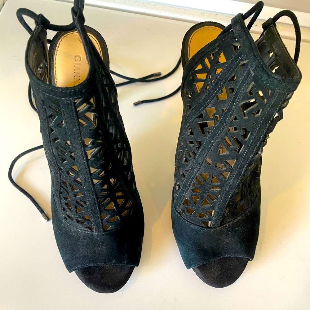 Gianni bini black wrap around heels